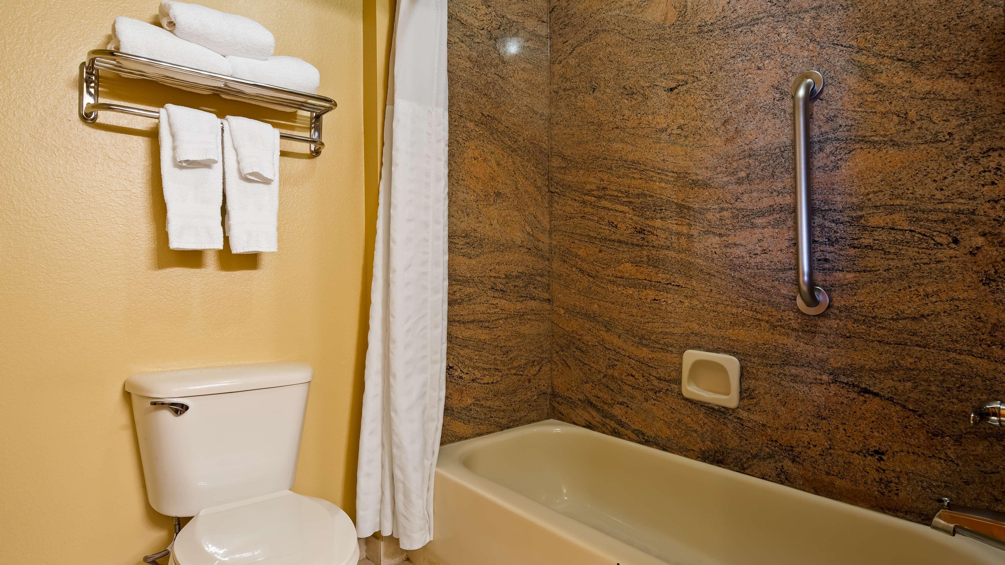 Surestay Plus Hotel By Best Western מסקיט מראה חיצוני תמונה